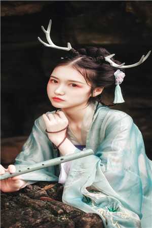 无意间救的小可怜，竟成了京都大佬晏离权时泽