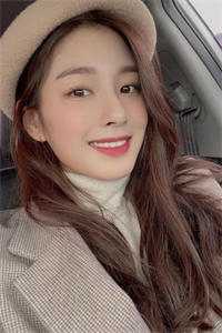 贫困生自称真千金，要把我这个鸠占鹊巢假千金赶出门全局